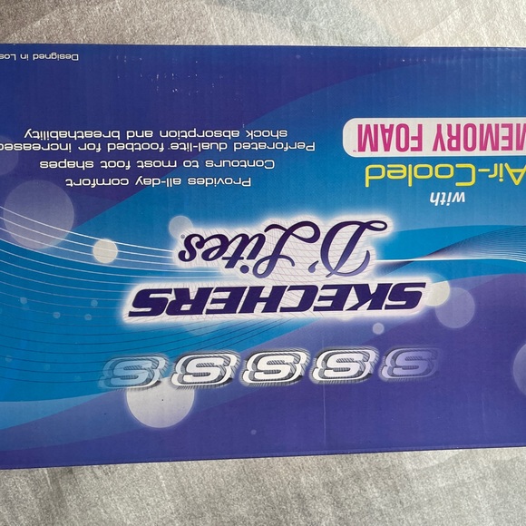 Women navy blue and white Skechers D’Lites with air-cooled memory foam size 8.5 - Picture 10 of 12